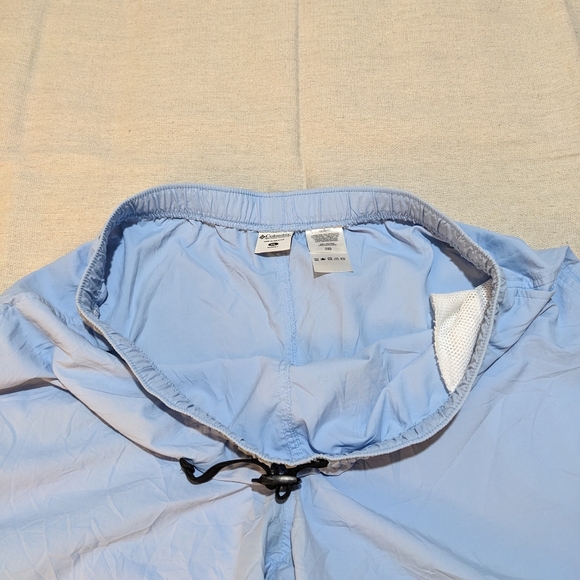 2 For $50! Vintage Columbia Nylon Shorts Men's Xl - Picture 6 of 9